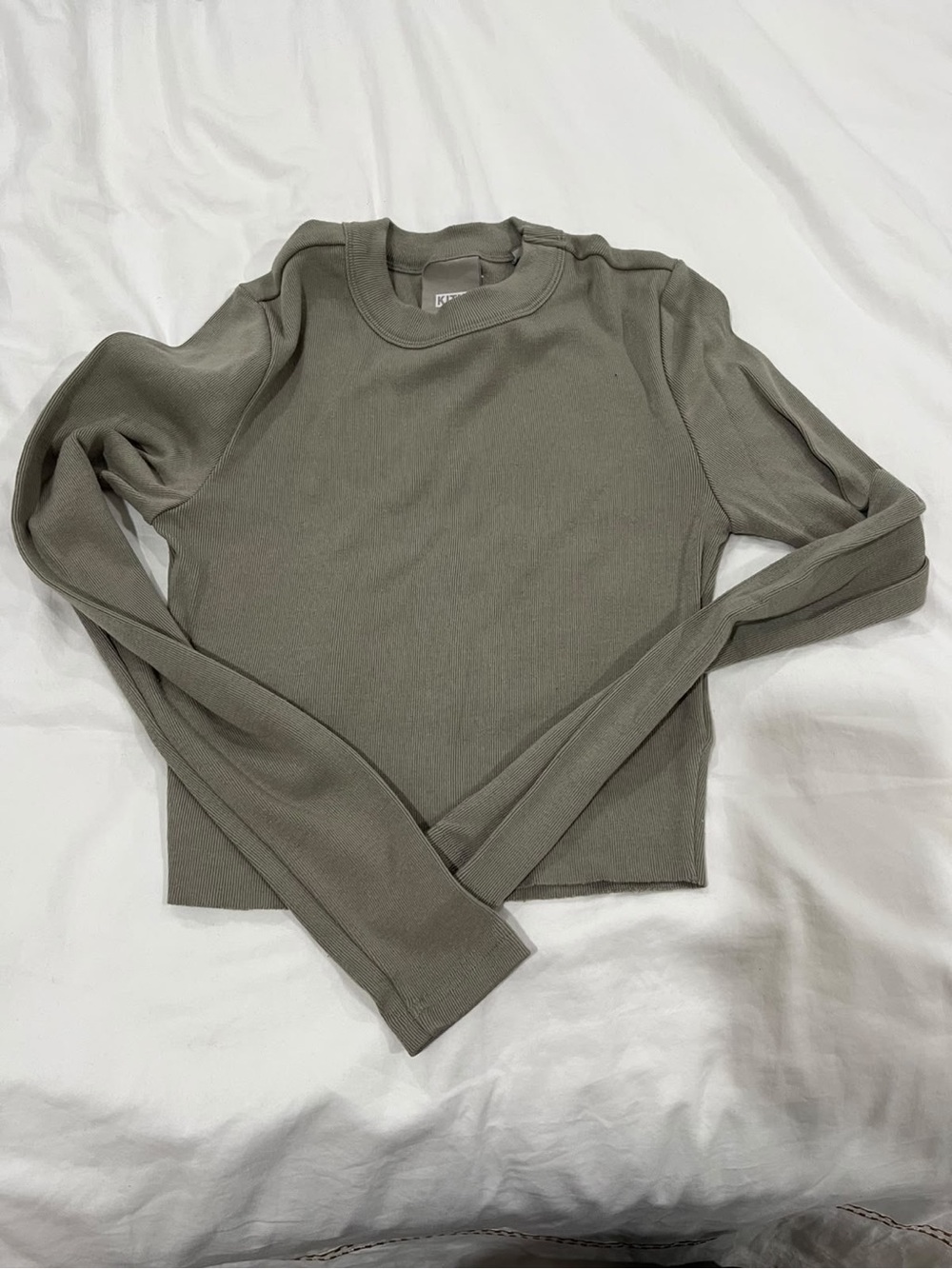 Kith women’s Slim Fit Crewneck Sweater in Olive size S